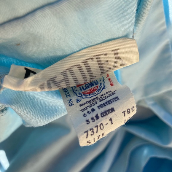 Vintage Ruffled Button-Up - Picture 8 of 8